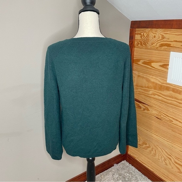 Loft Green Wide Sleeve Round Neck Knit Sweater Medium - Picture 3 of 8